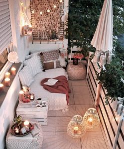 come-arredare-il-balcone-accessori