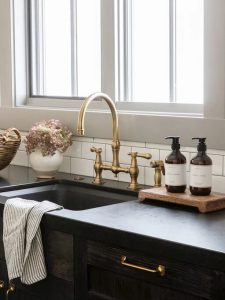ordine_cucina_zona_lavabo_slide_4
