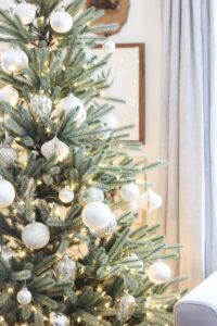 albero-natale-bianco-argento