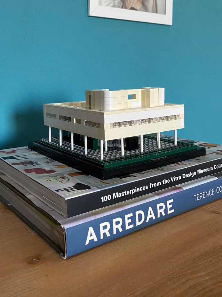 ville-savoye-lego-romina-sita
