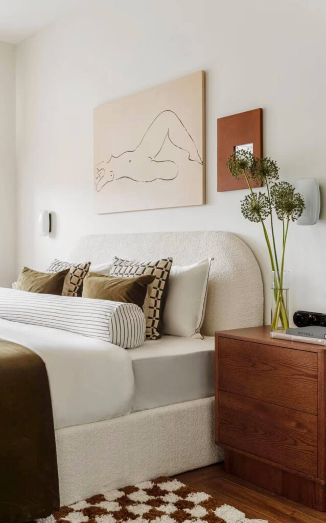 comodino-classico-letto-moderno